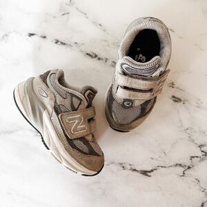 New Balance Kids 990 Grey Sneakers